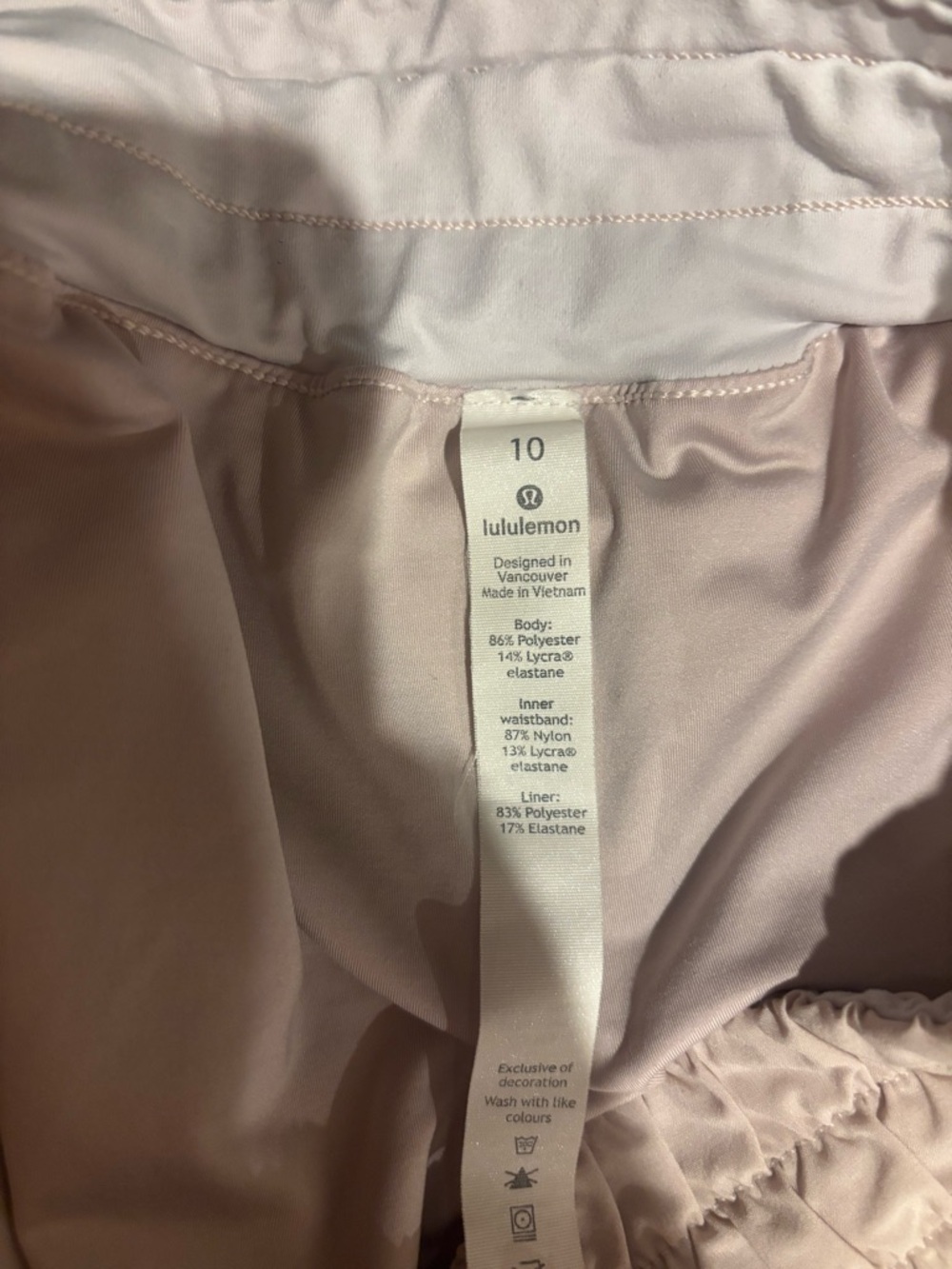 Lulu Lemon Women’s Elastic Waist Shorts - Light Taupe/pink. Maybe worn once - Picture 3 of 3
